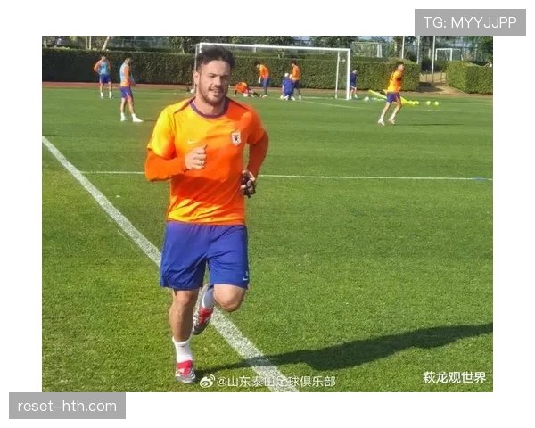 足球爆发球员 足球爆发球员