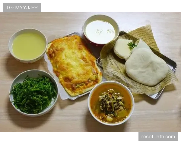 卡瓦尼随手发张晚餐照，那盘菜价我一个月工资还不够，刷到瞬间就想关手机